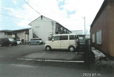 伊勢市田尻町字小歌
４２１番１の競売物件