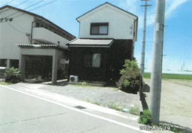 伊勢市御薗町長屋字万條
２４７０番の競売物件