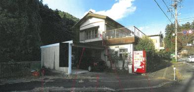 美濃市大字須原字市場
３１７番１の競売物件