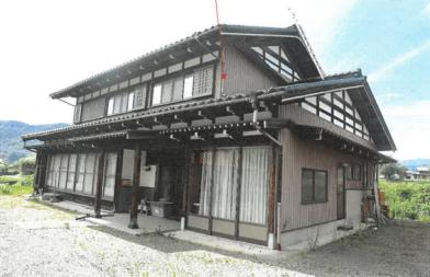 郡上市白鳥町為真字向島
４８１番１の競売物件