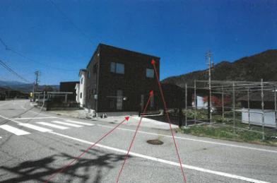 高山市国府町半田字川原
２４０番１の競売物件