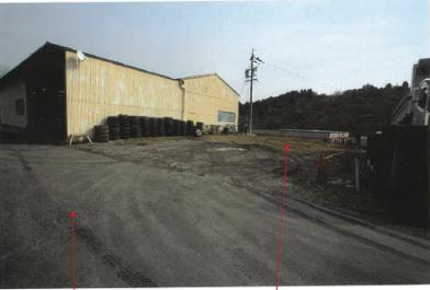 土岐市下石町字西山
３０４番６５６の競売物件