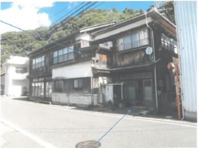 丹生郡越前町道口１字仲長谷
３番１の競売物件