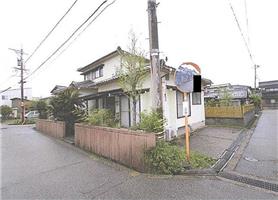 河北郡津幡町字清水ホ３３１番２４の競売物件