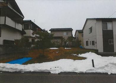 金沢市高尾台二丁目
295番の競売物件