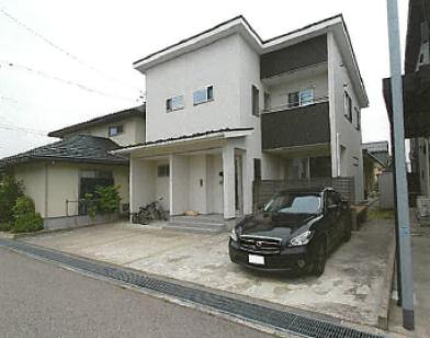 野々市市押野一丁目
30番2の競売物件