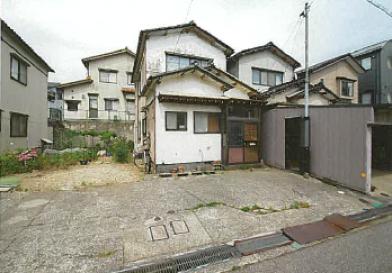 金沢市粟崎町ヌ
5番7の競売物件