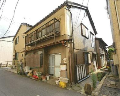 金沢市石引二丁目
４０２番の競売物件