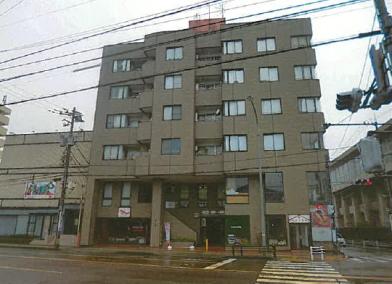 金沢市京町
688番の競売物件