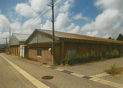 鹿島郡中能登町井田の
３５番の競売物件