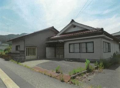 鹿島郡中能登町井田八〇
３３番の競売物件