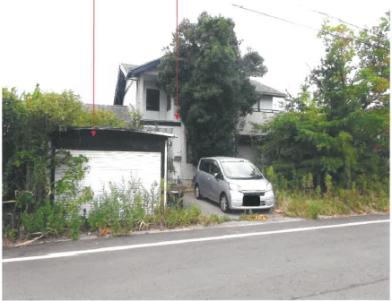 黒部市栃沢字中長
８６番８の競売物件