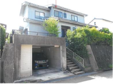 富山市呉羽町字藤塚
６８３２番１１の競売物件