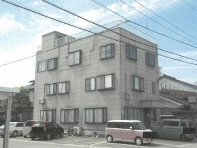 高岡市駅南四丁目
１１１１番の競売物件