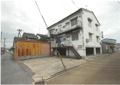 高岡市内免四丁目
６３番１４の競売物件