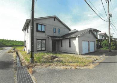 小矢部市下中
１３１番２７の競売物件