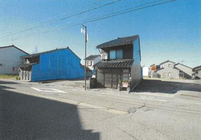 高岡市大坪町一丁目
３０４番の競売物件