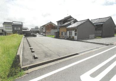 高岡市京町
１５８番の競売物件