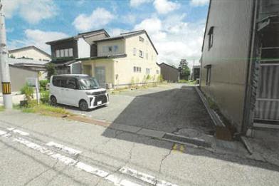高岡市京町
２０７番１の競売物件