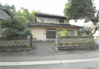 氷見市上田子字東平
５４番５の競売物件