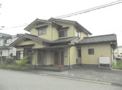 射水市海老江七軒字東官
１３５７番１の競売物件