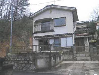 安芸郡熊野町出来庭十丁目
２７２５番１３の競売物件