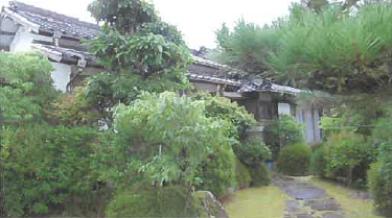 山口市吉敷上東二丁目
２５２３番６の競売物件