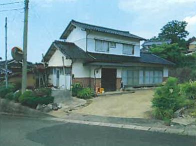 倉吉市上米積字荒神
３７０番の競売物件