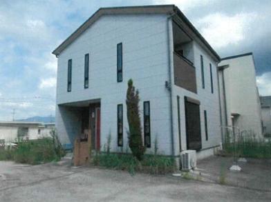 飯塚市吉北字繁牟田
４２１４番３２の競売物件