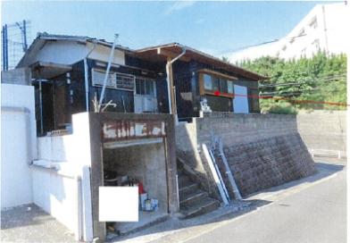 中間市通谷五丁目
１３５３番２２の競売物件