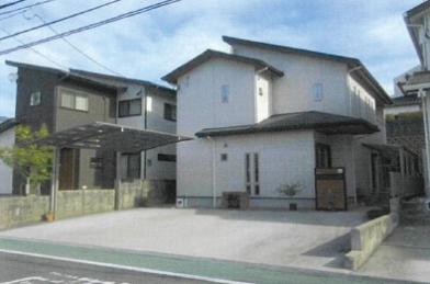 北九州市小倉南区企救丘三丁目
８２１番７５の競売物件