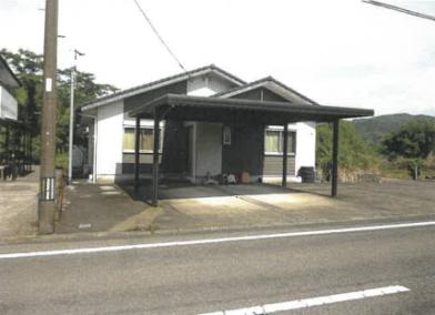 薩摩郡さつま町船木字狐堀
1390番3の競売物件