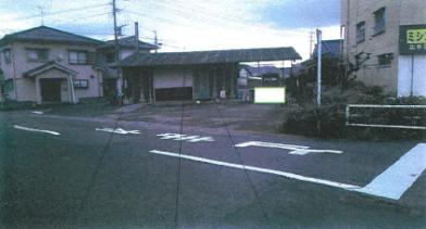 出水市緑町
１０７番１の競売物件