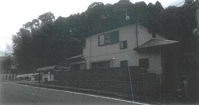 鹿児島市上谷口町
１４７３番８の競売物件