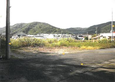 奄美市名瀬大字仲勝字尻田
２０番２の競売物件