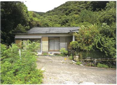 大島郡瀬戸内町大字古仁屋字瀬久井原
１０１３番７の競売物件