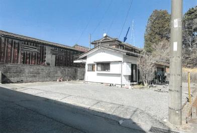 小林市堤字八幡原
133番11の競売物件