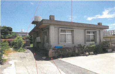 宜野湾市野嵩四丁目
１７２０番１の競売物件