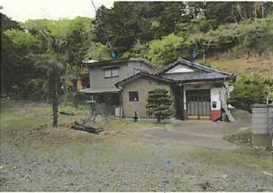 石巻市鮎川浜鬼形山
１番１９の競売物件