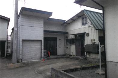 南陽市椚塚字塚田二
１９９番４の競売物件