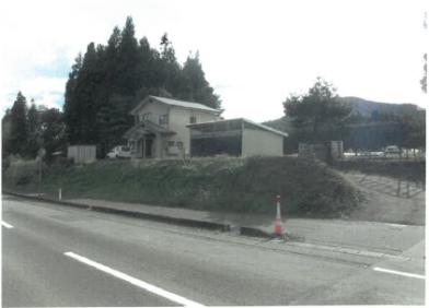 花巻市湯口字渡
５６番４の競売物件