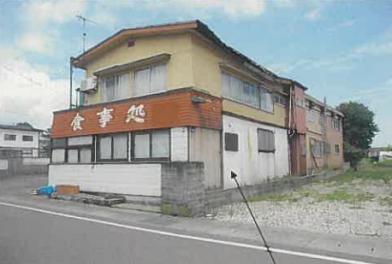 雄勝郡羽後町西馬音内字裏町
７６番の競売物件