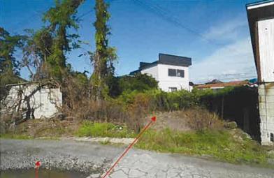 黒石市大字小屋敷字小屋敷村
４２番１の競売物件