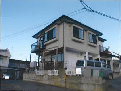 八戸市大字鮫町字綣久保
２８番１の競売物件