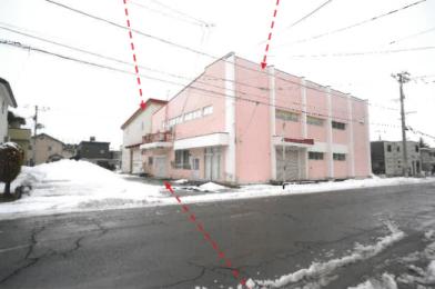 弘前市大字城東中央三丁目
7番8の競売物件