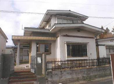八戸市吹上一丁目
１４２番３０の競売物件