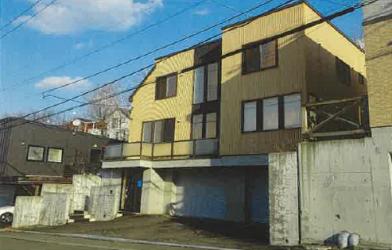 札幌市豊平区西岡二条十二丁目
３８６番１４の競売物件