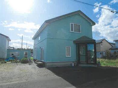 苫小牧市もえぎ町一丁目
６番１６の競売物件