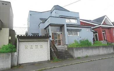 札幌市清田区清田五条四丁目
１７４番７７の競売物件
