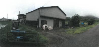 さぬき市津田町鶴羽字岡ノ端
１７８５番の競売物件